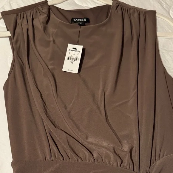 Express Ruched Brown Midi Dress - Picture 3 of 6
